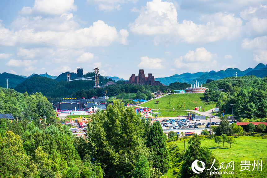 六盘水野玉海国家级旅游度假区。人民网记者 涂敏摄